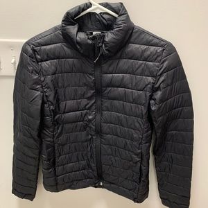 Black Old Navy Activewear Jacket